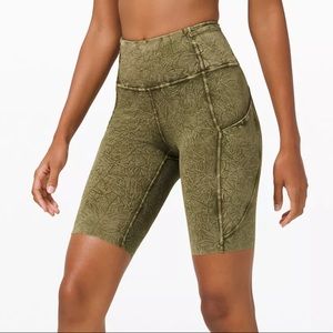Lululemon fast and free shorts 10” biker shorts
